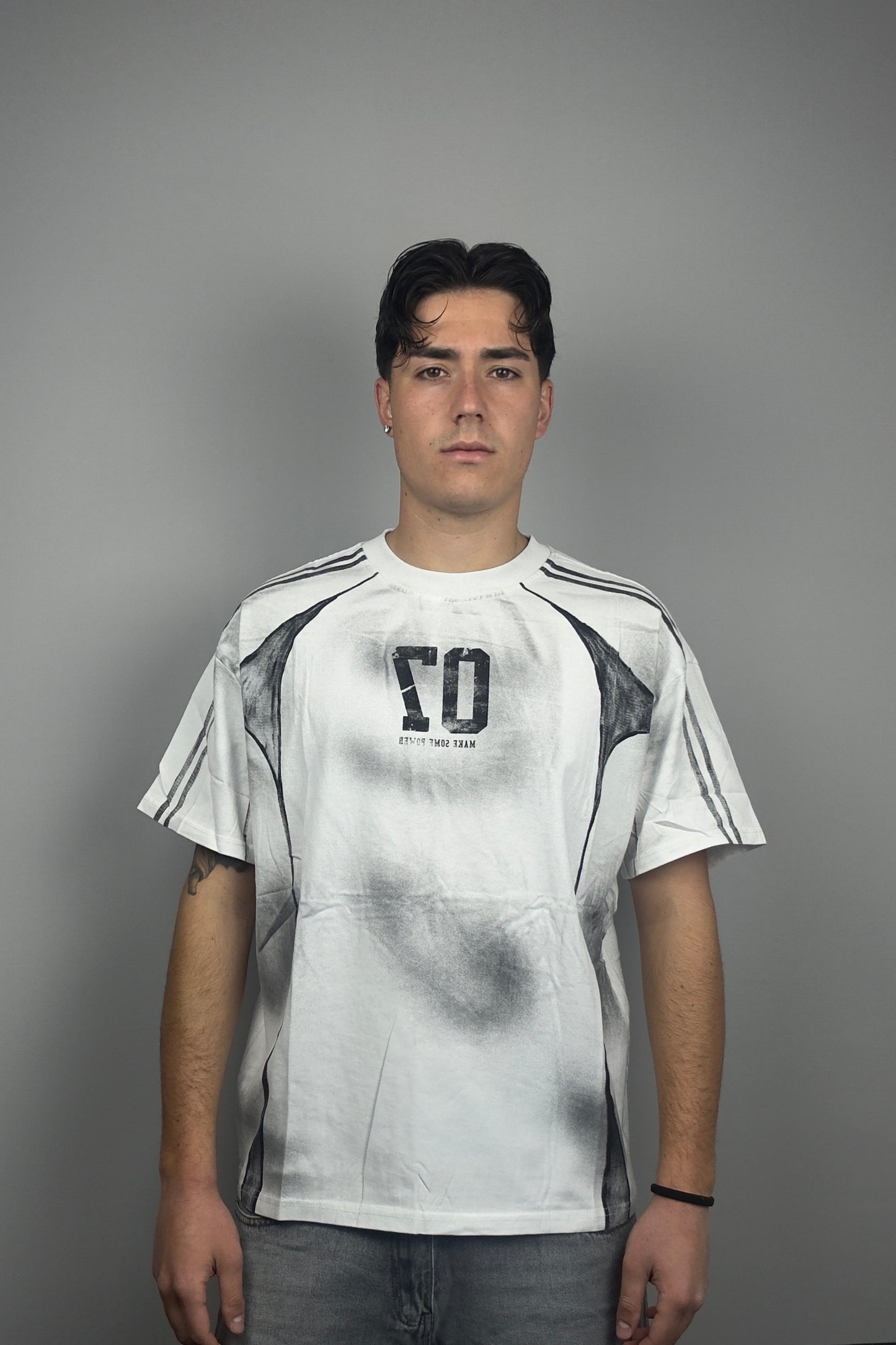 T-shirt 07